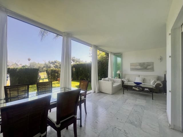 Appartement de 3 chambres à louer à Guadalmina Baja, Marbella avec piscine garage - 2 000 € (Ref: 9238734)