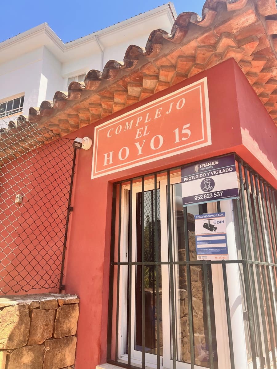 3 slaapkamer Appartement te huur in Guadalmina met zwembad garage - € 2.000 (Ref: 9238734)