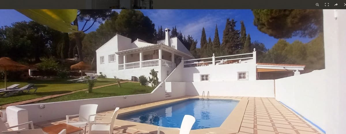 4 sypialnia Willa na sprzedaż w Fuengirola z basenem - 1 100 000 € (Ref: 9243463)