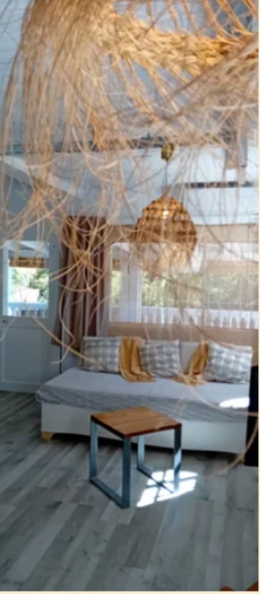 4 sypialnia Willa na sprzedaż w Fuengirola z basenem - 1 100 000 € (Ref: 9243463)