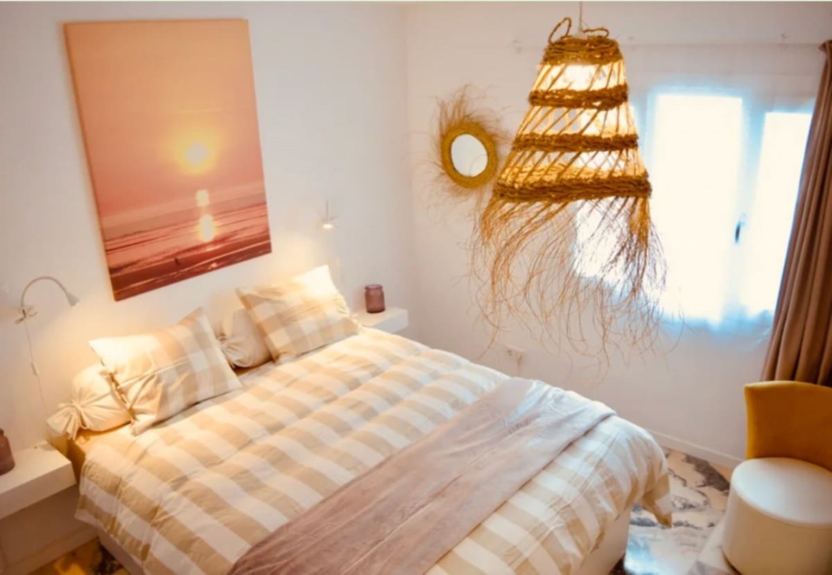 4 sypialnia Willa na sprzedaż w Fuengirola z basenem - 1 100 000 € (Ref: 9243463)