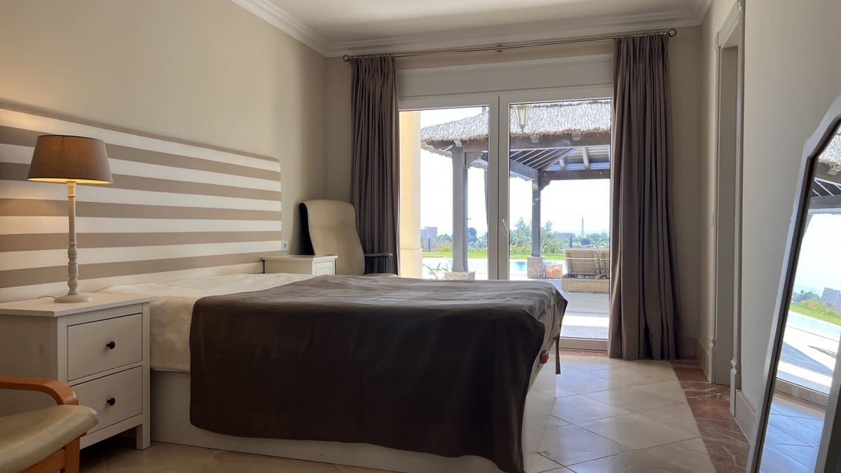 4 chambre Villa/Maison à vendre à El Padron avec piscine - 2 450 000 € (Ref: 9247427)