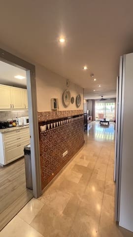 2 soveværelse Penthouse til salg i San Pedro de Alcantara, Marbella med swimmingpool garage - € 420.000 (Ref: 9258206)