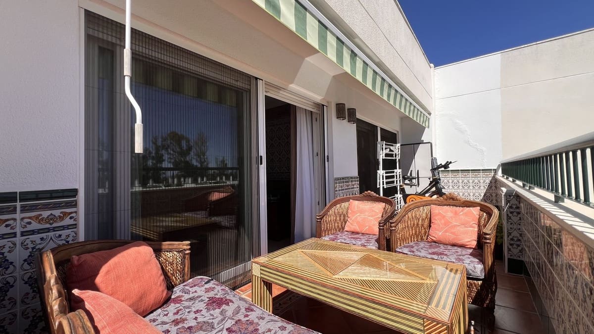 2 makuuhuone Kattohuoneisto myytävänä paikassa San Pedro de Alcantara mukana uima-altaan 
autotalli - 420 000 € (Ref: 9258206)