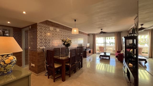 2 soveværelse Penthouse til salg i San Pedro de Alcantara, Marbella med swimmingpool garage - € 420.000 (Ref: 9258206)