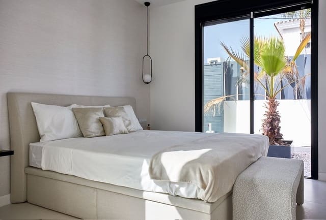 3 Zimmer Villa zu vermieten in San Pedro de Alcantara, Marbella mit Pool Garage - 9.000 € (Ref: 9340243)