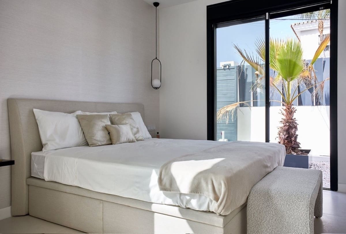 Villa/Maison de 3 chambres à louer à San Pedro de Alcantara avec piscine garage - 9 000 € (Ref: 9340243)