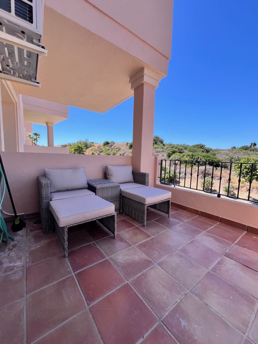 Apartamento de 2 habitaciones en Manilva en alquiler vacacional con piscina garaje - 600 € (Ref: 9343514)