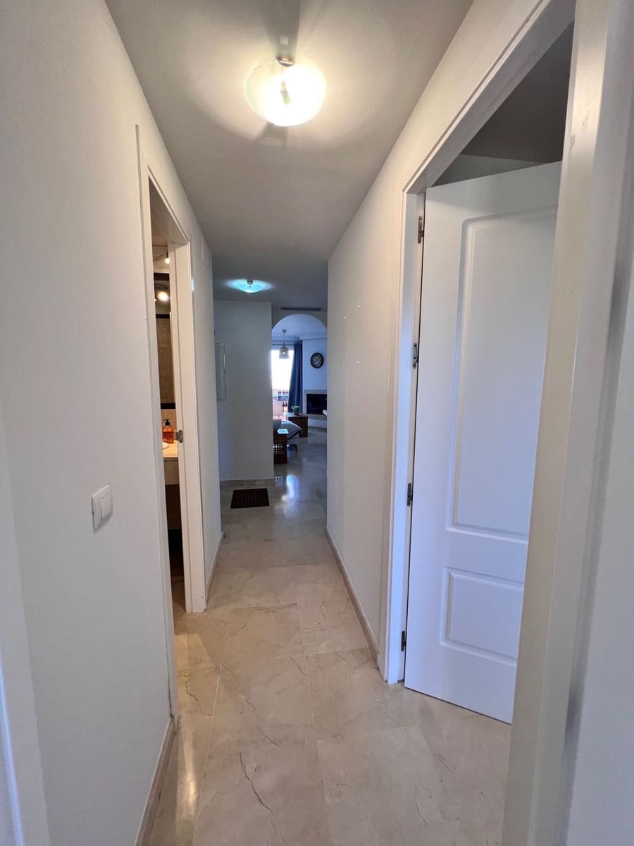 Apartamento de 2 habitaciones en Manilva en alquiler vacacional con piscina garaje - 600 € (Ref: 9343514)