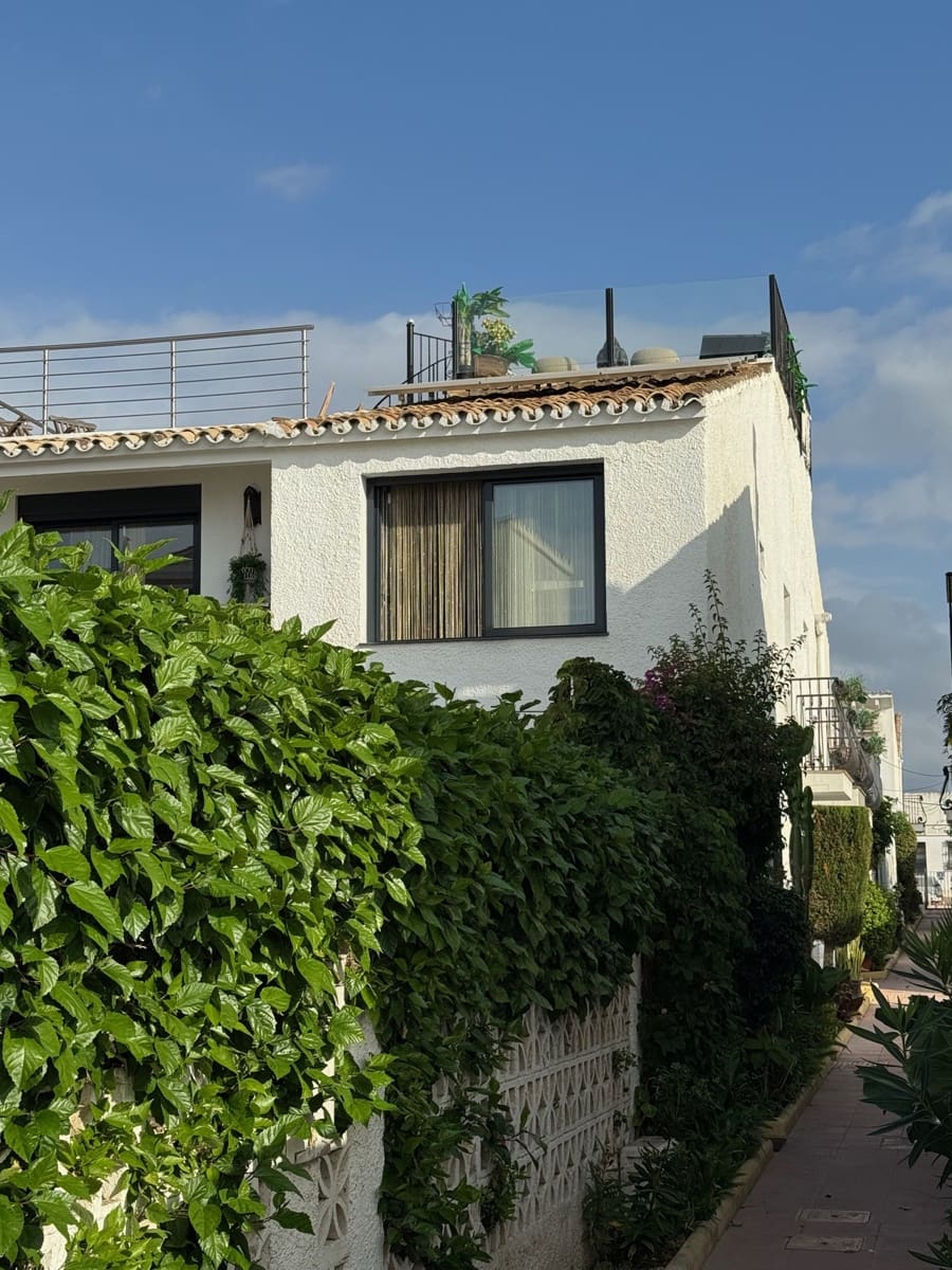 3 sovrum Hus till salu i New Golden Mile - 849 000 € (Ref: 9393371)