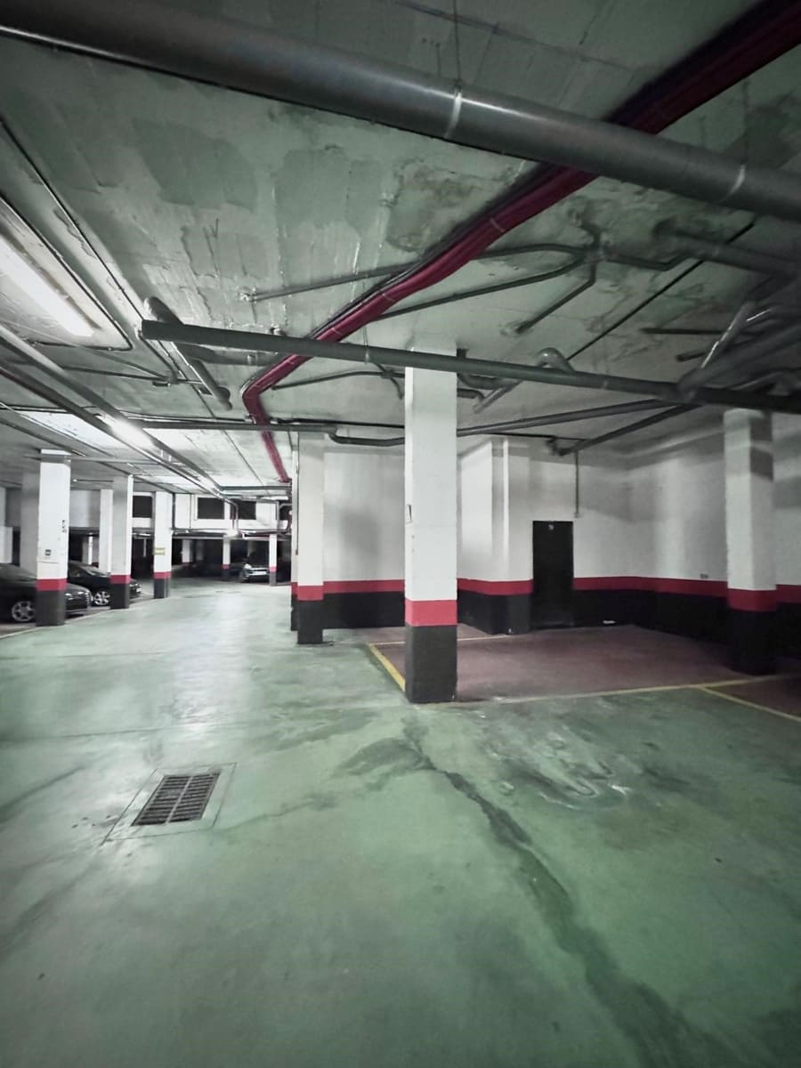 Apartamento de 2 habitaciones en Estepona en venta con piscina garaje - 410.000 € (Ref: 9420627)