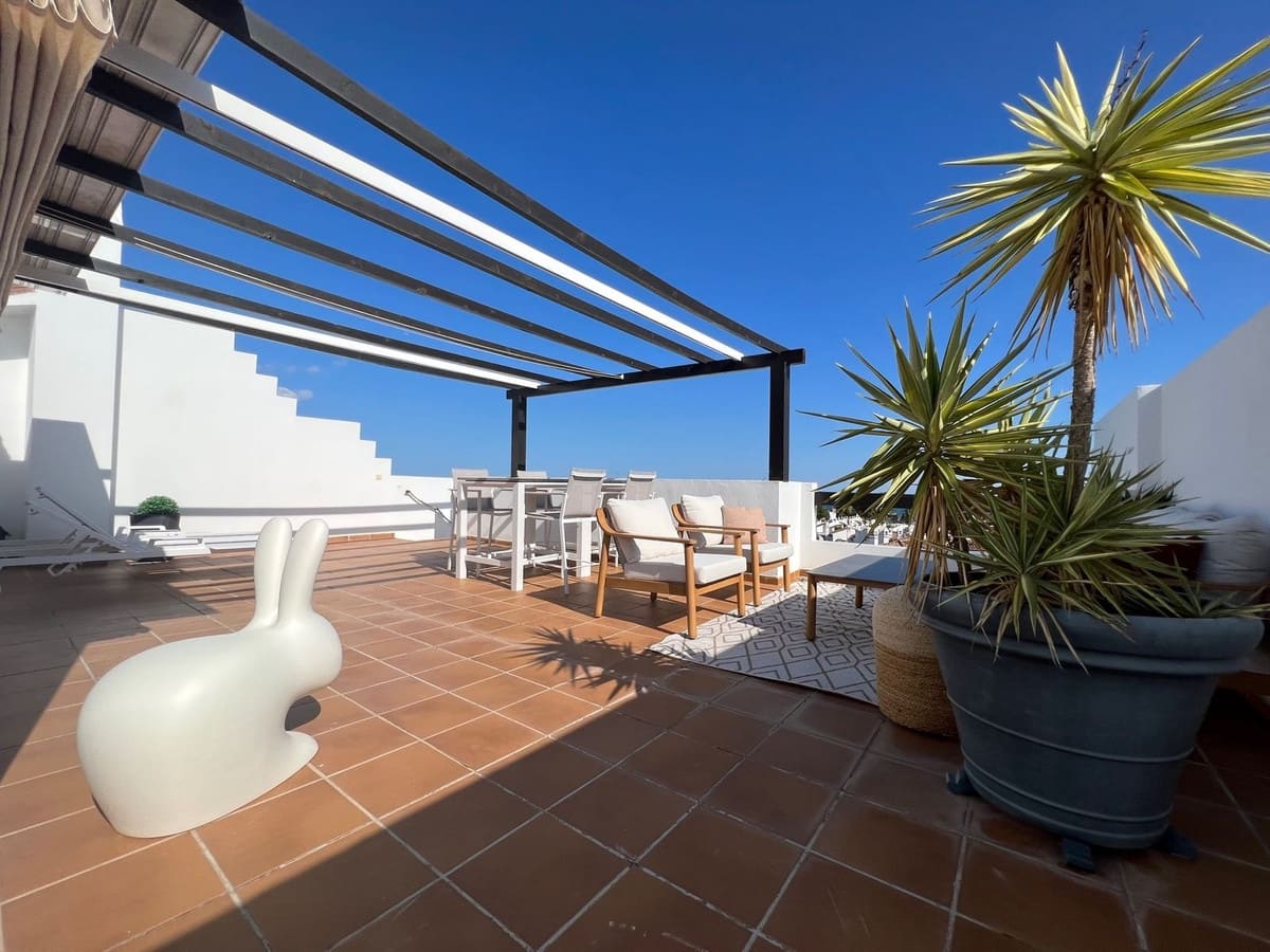 2 quarto Penthouse para arrendar em Bel-Air com piscina garagem - 1 900 € (Ref: 9503591)