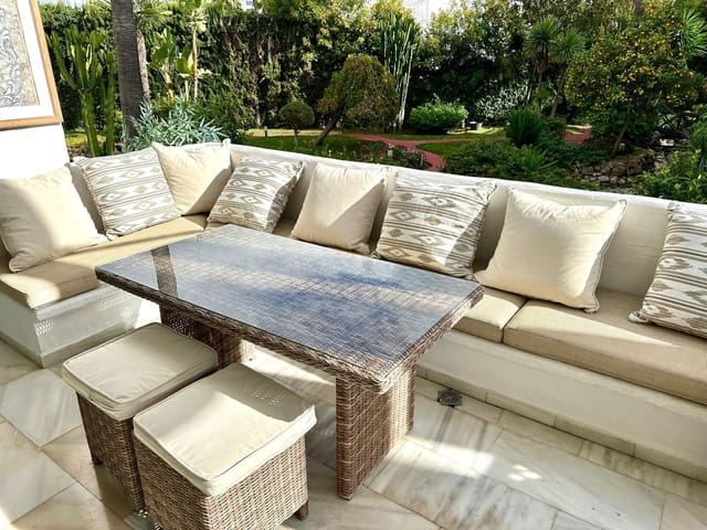 2 bedroom Apartment for rent in Puerto Banus, Marbella with pool garage - € 3,000 (Ref: 9506361)