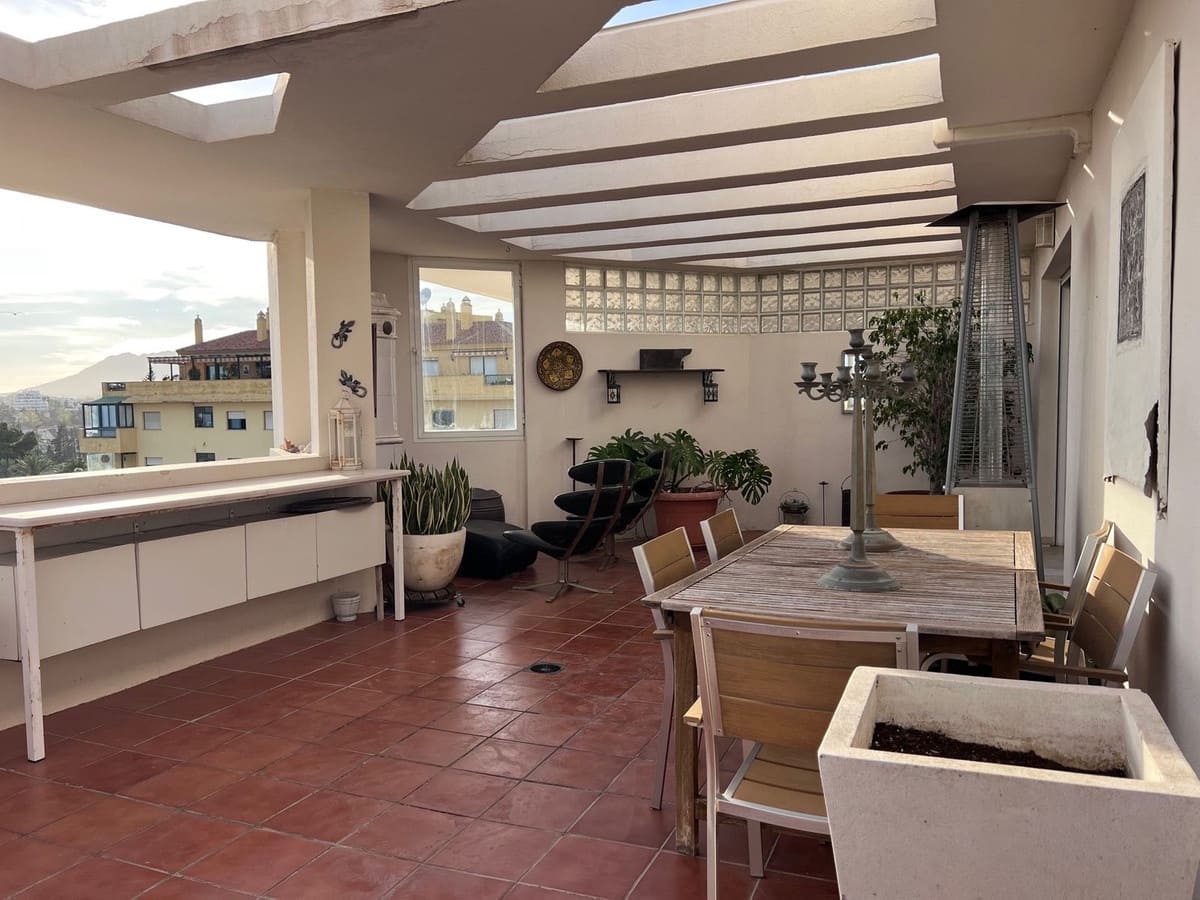 3 camera da letto Attico in vendita in San Pedro de Alcantara con piscina garage - 750.000 € (Rif: 9535309)