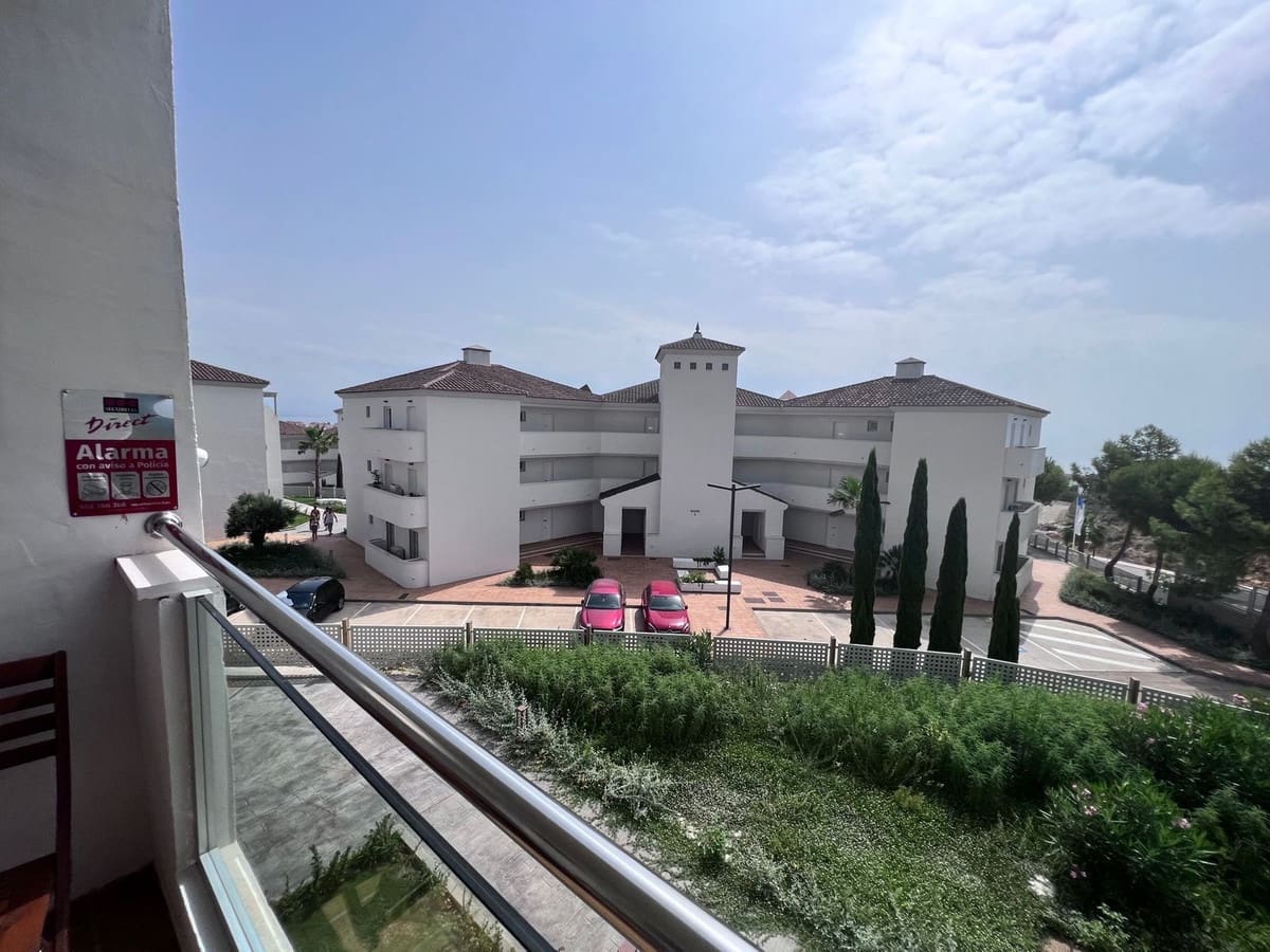 2 bedroom Apartment for sale in Manilva with pool garage - € 215,000 (Ref: 9603402)