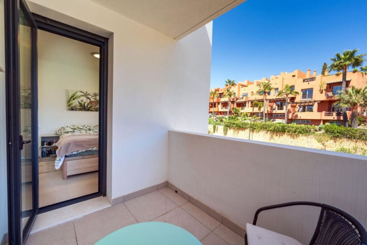 4 bedroom Townhouse for sale in Manilva with pool garage - € 799,000 (Ref: 9694126)