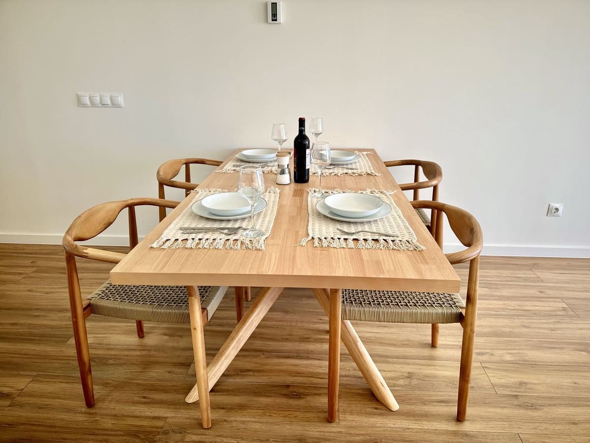 3 bedroom Apartment for holiday rental in Estepona with pool - € 1,000 (Ref: 9733439)