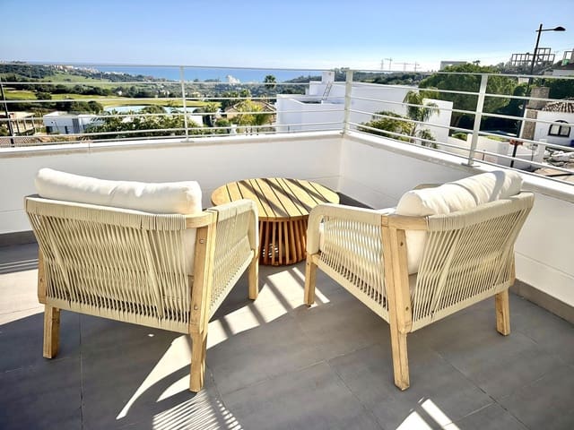 3 camera da letto Appartamento da affitare come casa vacanza in Estepona con piscina - 1.000 € (Rif: 9733439)