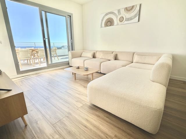 3 quarto Apartamento para arrendamento para férias em Estepona com piscina - 1 000 € (Ref: 9733439)