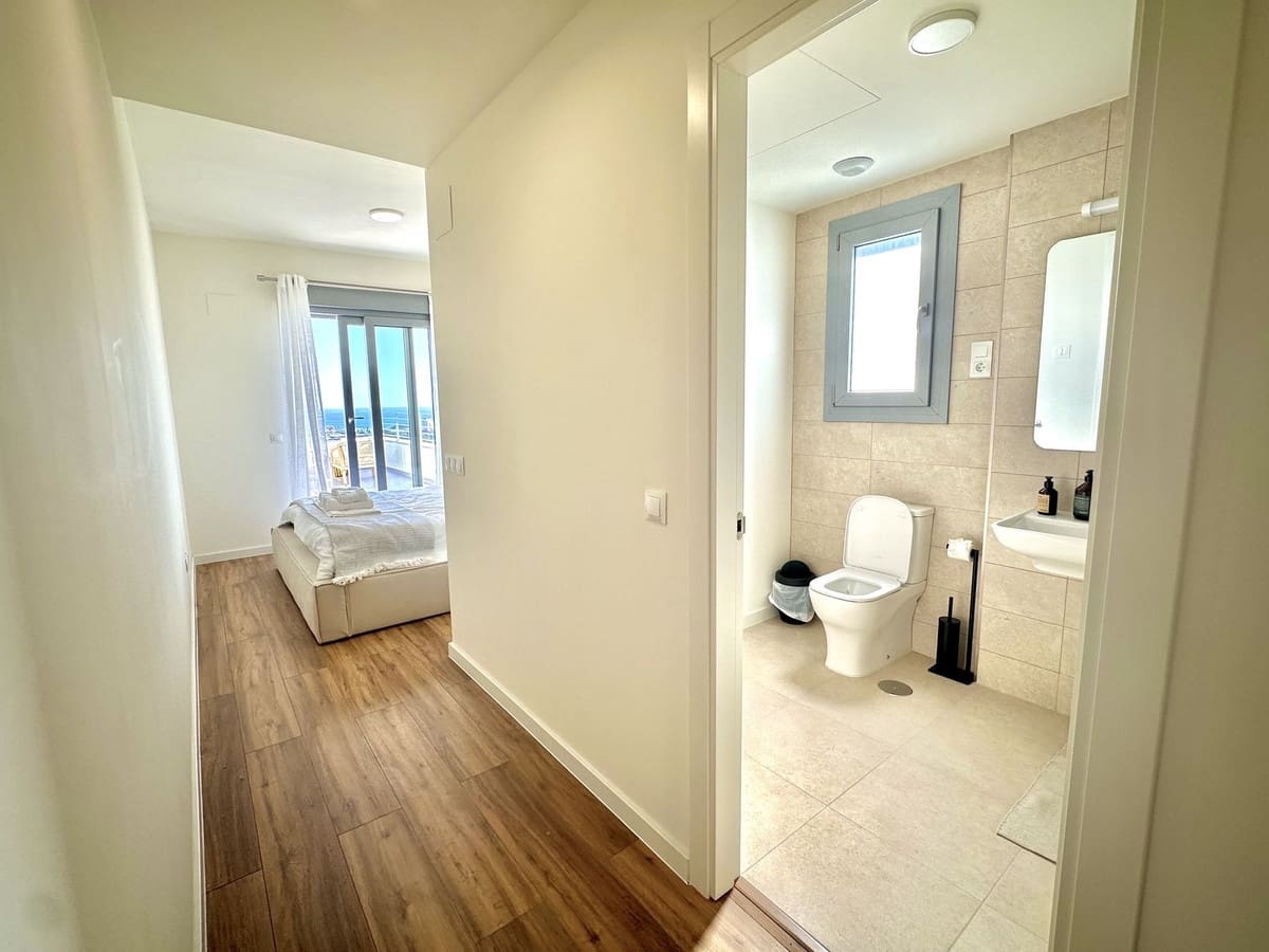 3 Zimmer Ferienapartment in Estepona mit Pool - 1.000 € (Ref: 9733439)
