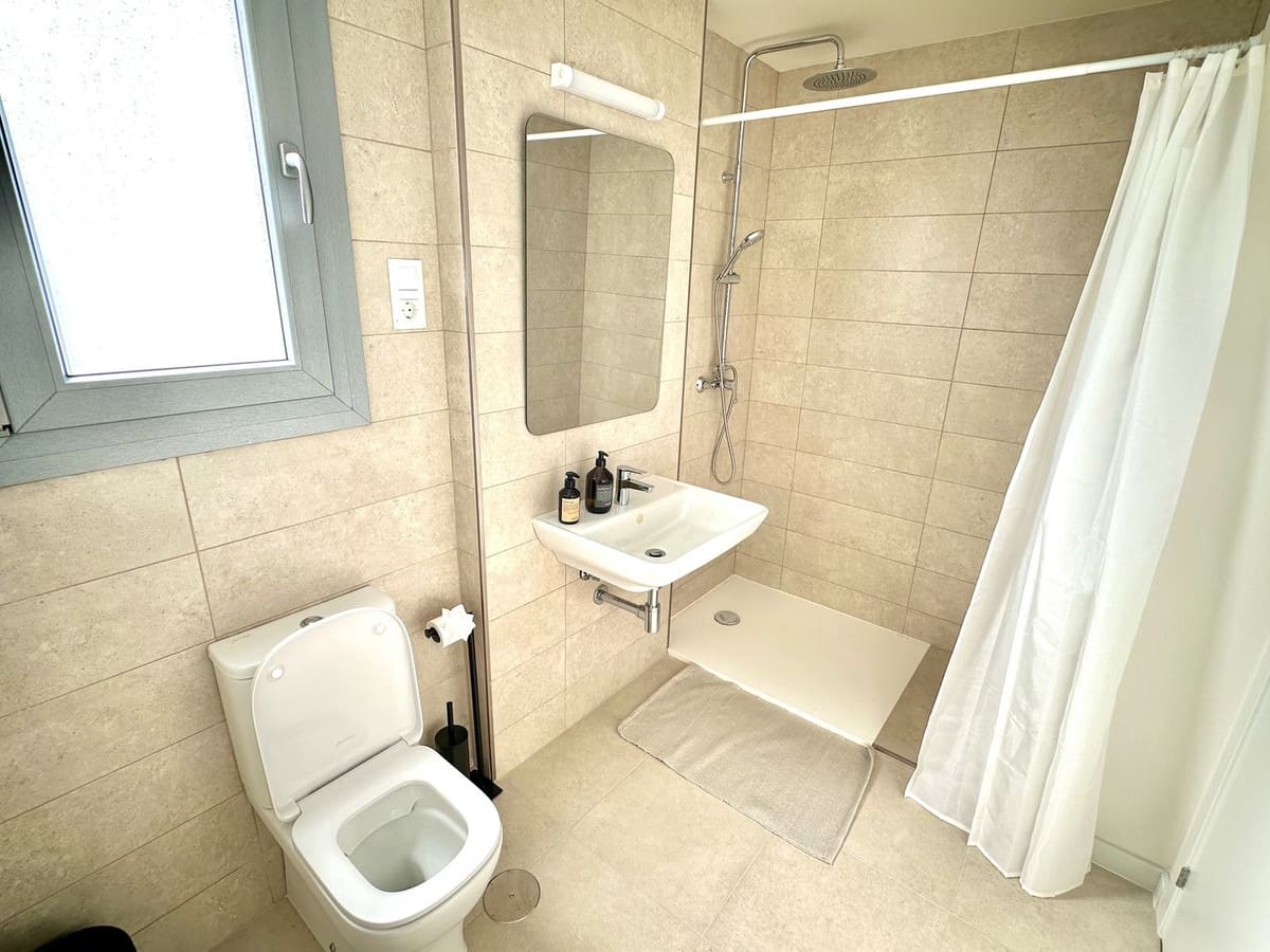 3 Zimmer Ferienapartment in Estepona mit Pool - 1.000 € (Ref: 9733439)