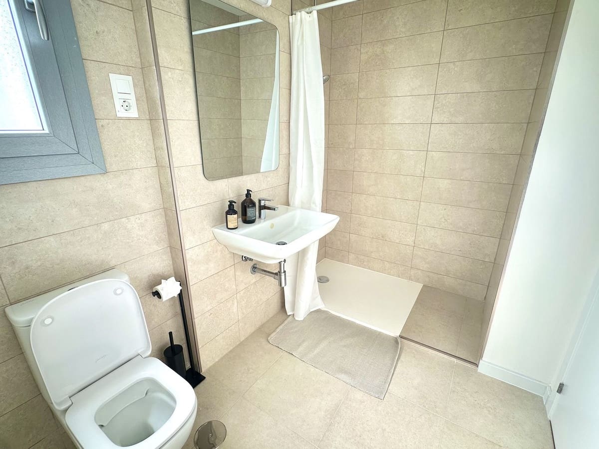 3 Zimmer Ferienapartment in Estepona mit Pool - 1.000 € (Ref: 9733439)