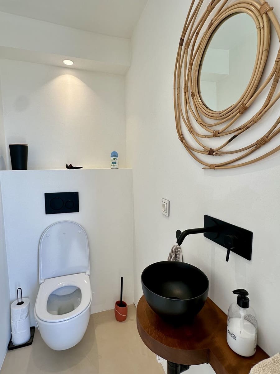 5 bedroom Villa for holiday rental in Estepona with pool - € 4,500 (Ref: 9777286)