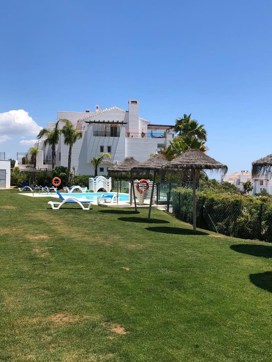 3 Zimmer Apartment zu verkaufen in La Mairena mit Pool Garage - 375.000 € (Ref: 9805623)