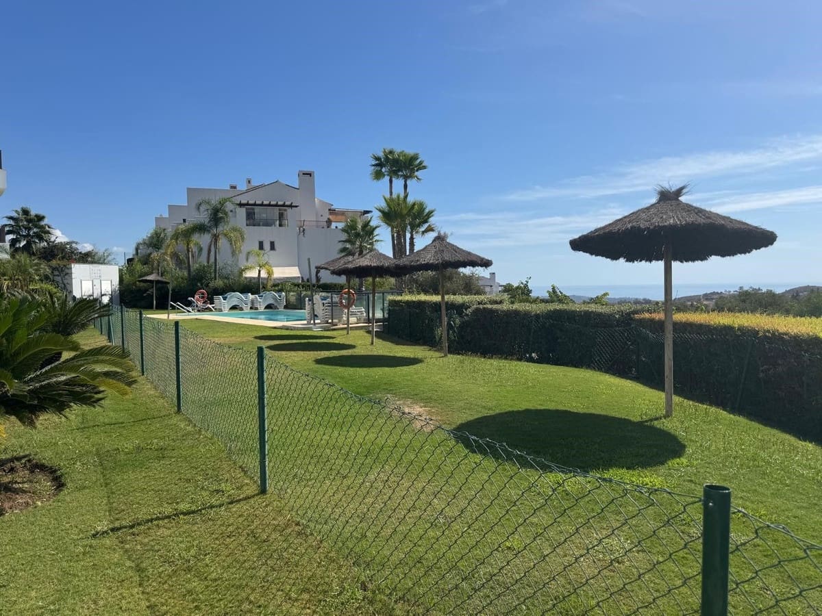 3 Zimmer Apartment zu verkaufen in La Mairena mit Pool Garage - 375.000 € (Ref: 9805623)