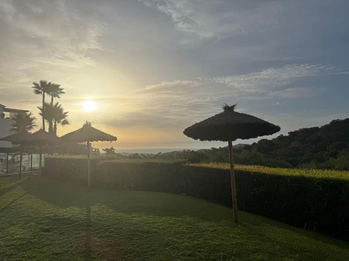 3 Zimmer Apartment zu verkaufen in La Mairena mit Pool Garage - 375.000 € (Ref: 9805623)