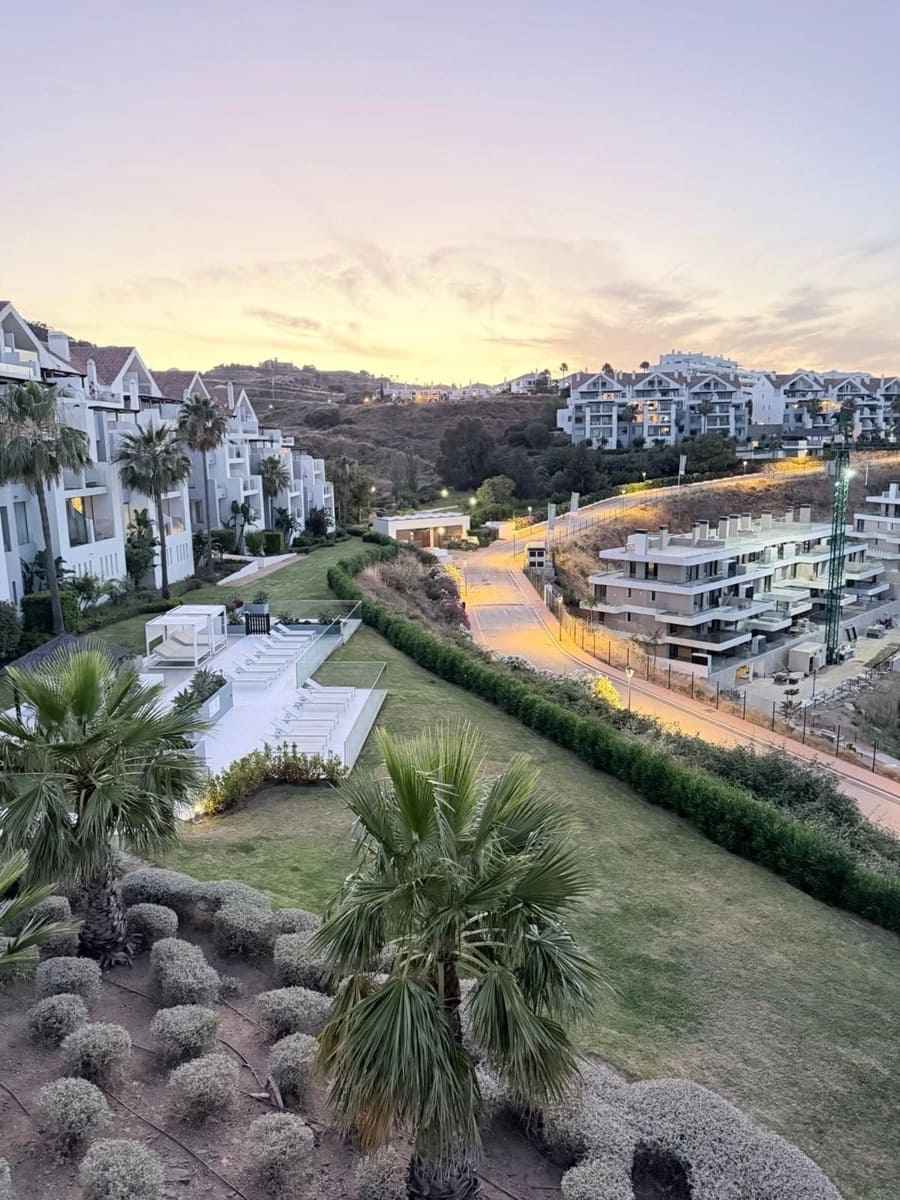 2 slaapkamer Appartement te koop in La Cala de Mijas met zwembad garage - € 550.000 (Ref: 9958698)