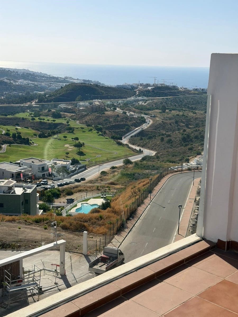 2 slaapkamer Appartement te koop in La Cala de Mijas met zwembad garage - € 550.000 (Ref: 9958698)