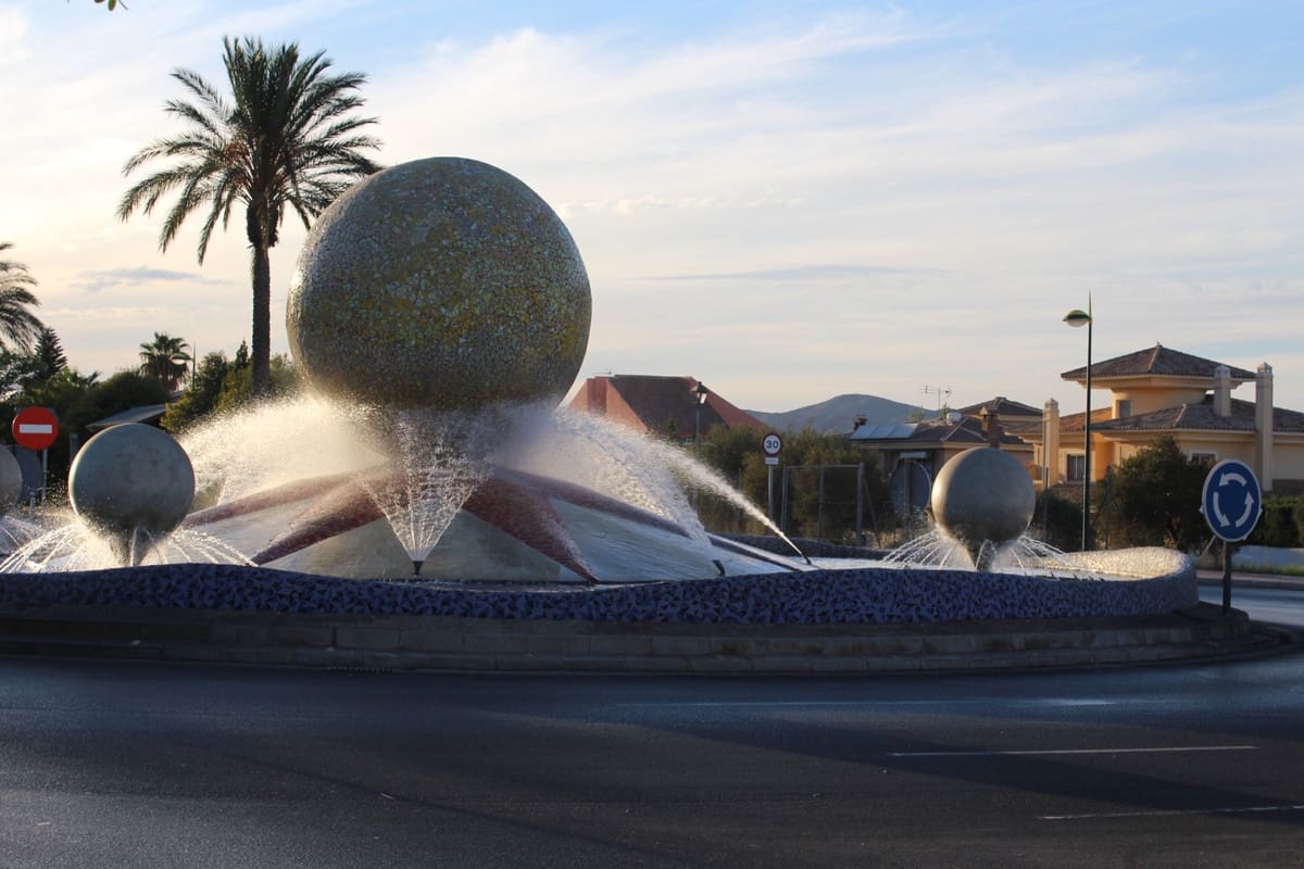 4 sypialnia Dom na sprzedaż w Alhaurin de la Torre - 395 000 € (Ref: 7686788)