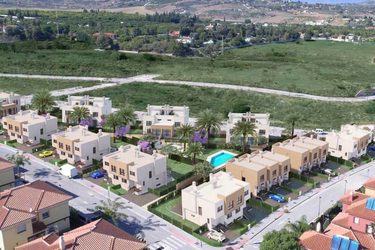 4 sypialnia Dom na sprzedaż w Alhaurin de la Torre - 395 000 € (Ref: 7686788)