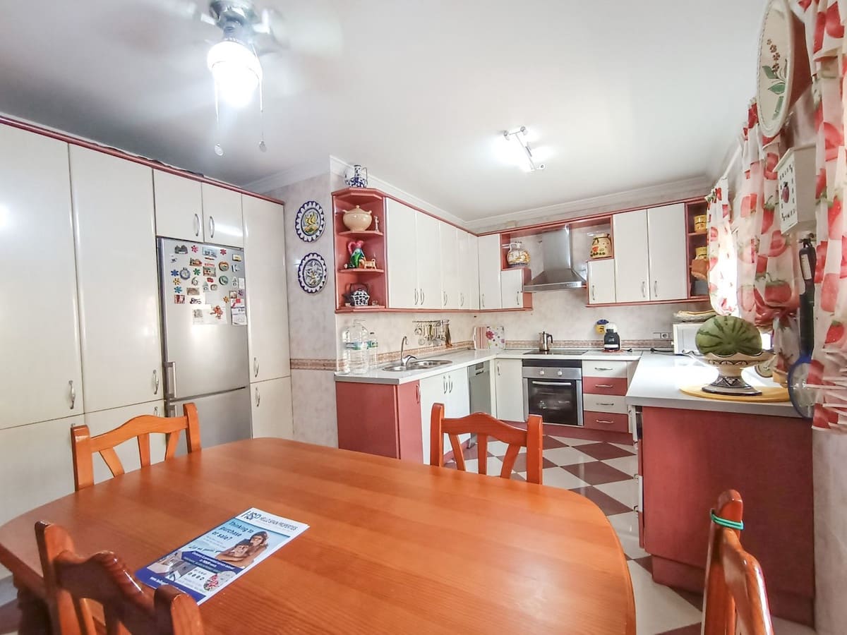 6 soveværelse Villa til salg i Alhaurin de la Torre - € 794.000 (Ref: 8664447)