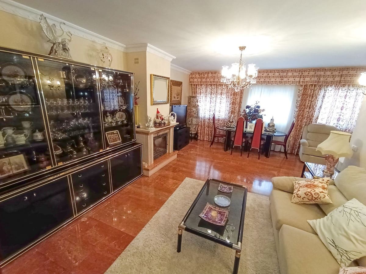 6 soveværelse Villa til salg i Alhaurin de la Torre - € 794.000 (Ref: 8664447)