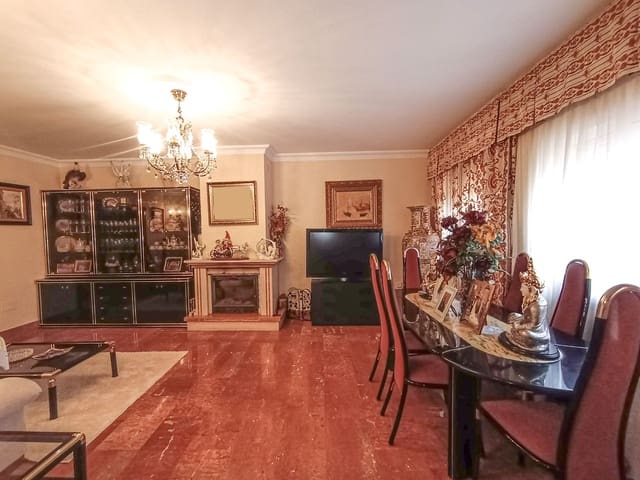 6 soveværelse Villa til salg i Alhaurín de la Torre - € 794.000 (Ref: 8664447)