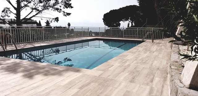 6 Zimmer Villa zu verkaufen in Cabrils mit Pool Garage - 895.000 € (Ref: 4651206)