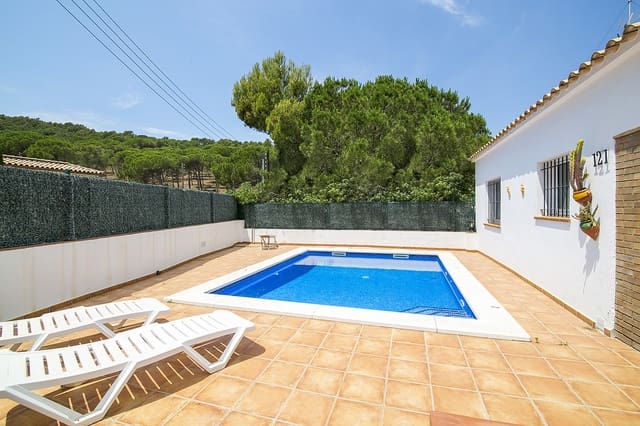 5 camera da letto Villa in vendita in Pals con piscina garage - 325.000 € (Rif: 4664552)