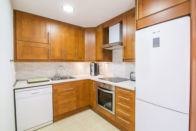 5 camera da letto Villa in vendita in Pals con piscina garage - 325.000 € (Rif: 4664552)