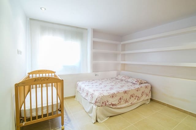 5 camera da letto Villa in vendita in Pals con piscina garage - 325.000 € (Rif: 4664552)