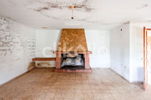 7 soveværelse Villa til salg i Yátova med swimmingpool garage - € 150.000 (Ref: 8895855)