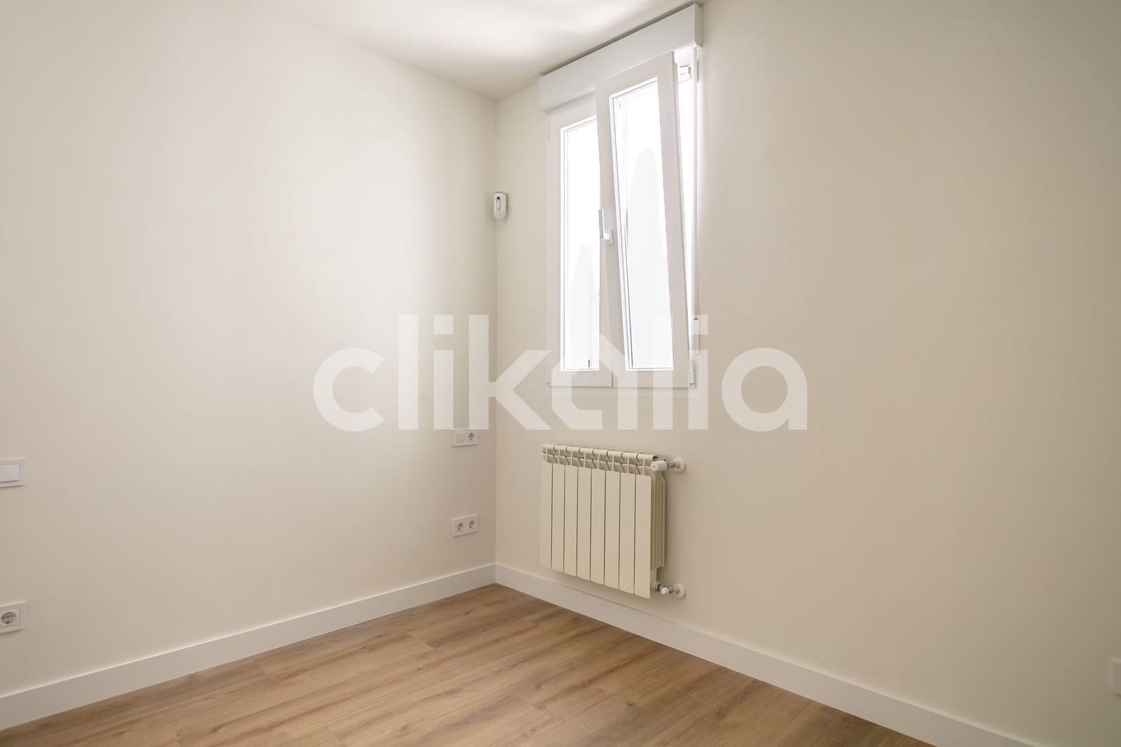 1 sypialnia Mieszkanie na sprzedaż w Miasto Madryt - 380 000 € (Ref: 8908036)