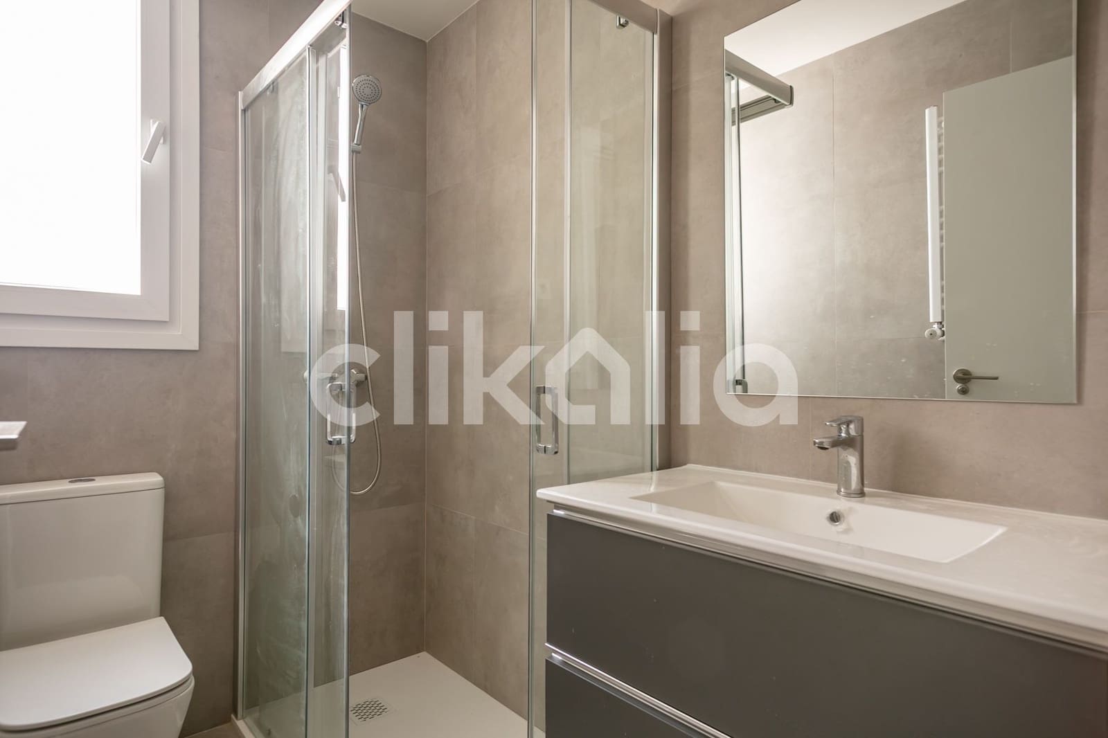 1 sypialnia Mieszkanie na sprzedaż w Miasto Madryt - 380 000 € (Ref: 8908036)