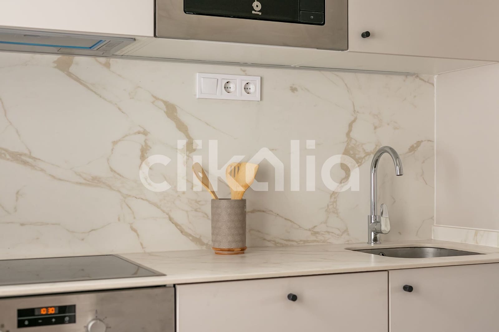 3 soveværelse Lejlighed til salg i Madrid by - € 540.000 (Ref: 8930765)