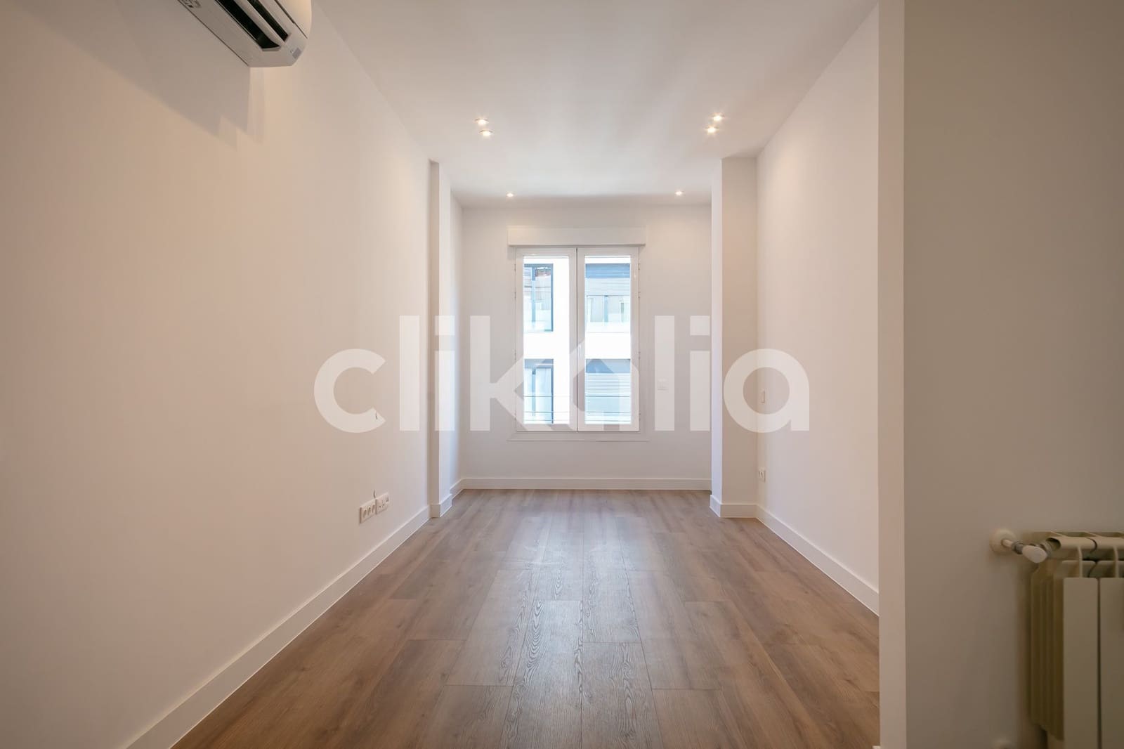 3 soveværelse Lejlighed til salg i Madrid by - € 800.000 (Ref: 8931532)