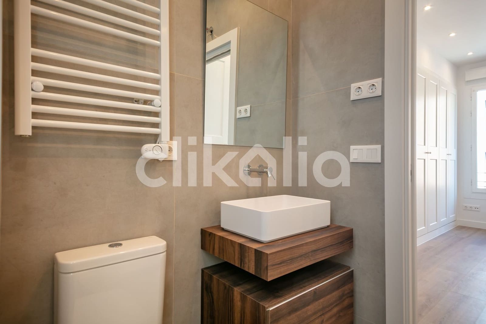 3 soveværelse Lejlighed til salg i Madrid by - € 800.000 (Ref: 8931532)