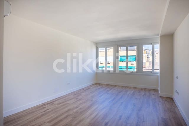 3 soveværelse Lejlighed til salg i Nervión, Sevilla by - € 400.000 (Ref: 8944625)