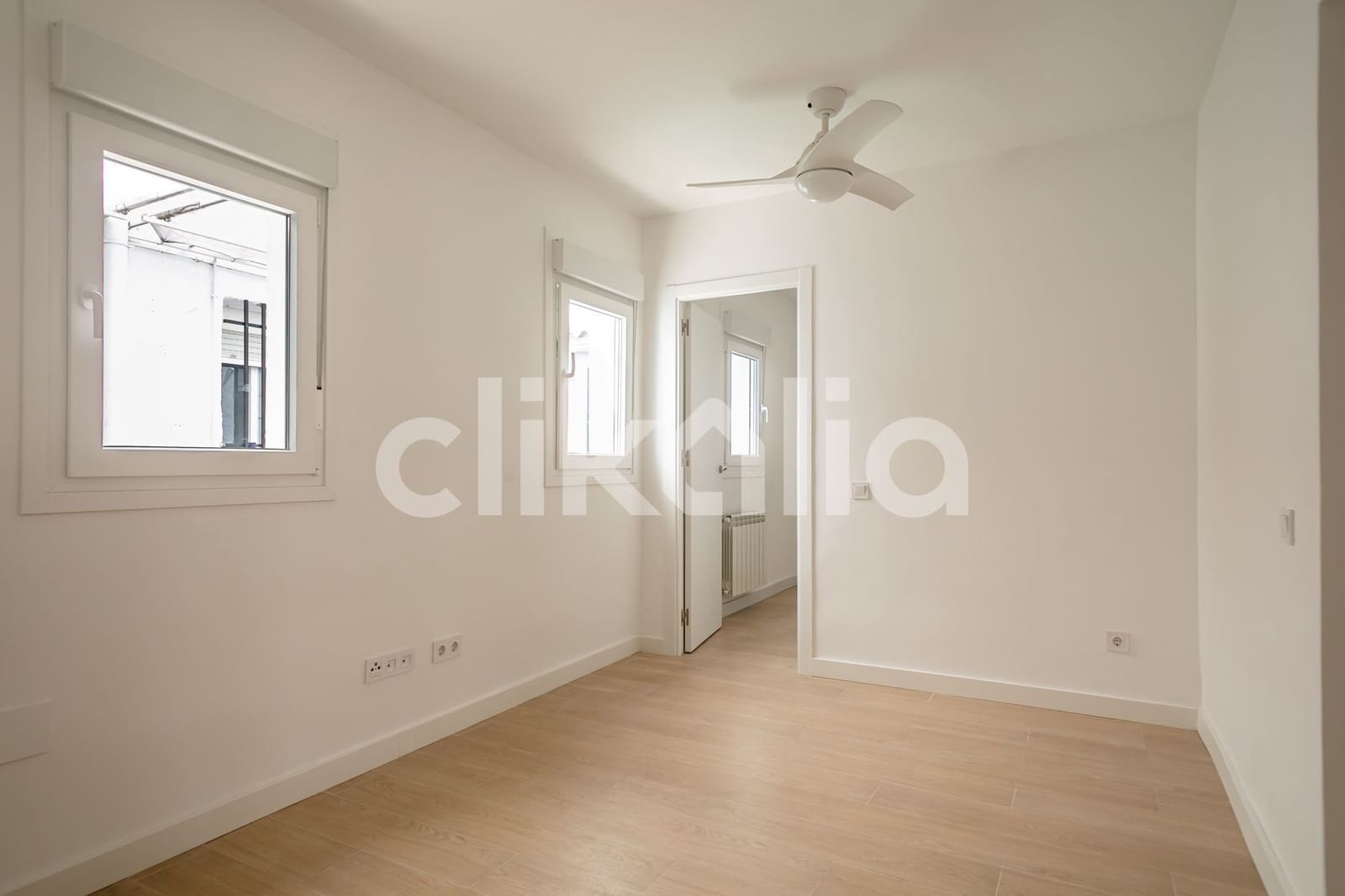 2 soveværelse Lejlighed til salg i Madrid by - € 355.000 (Ref: 8953464)