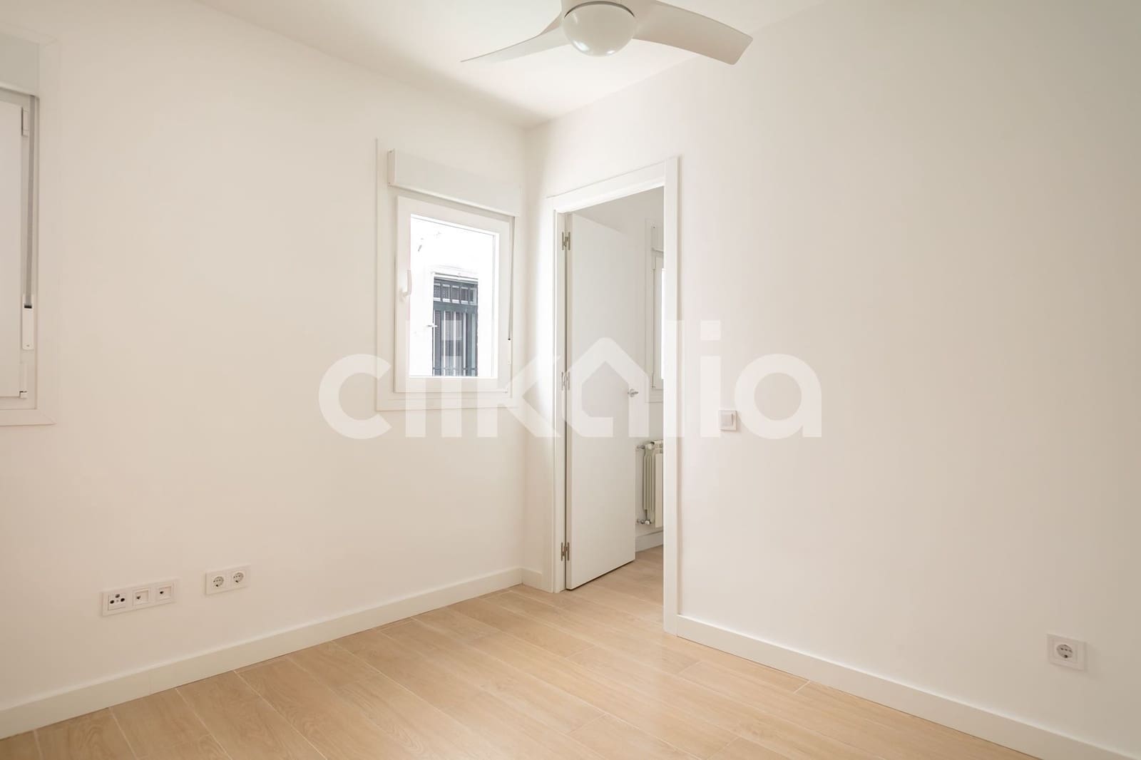 2 soveværelse Lejlighed til salg i Madrid by - € 355.000 (Ref: 8953464)